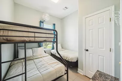 11216 Reagor Way, Galveston, TX 77554 - Photo 22