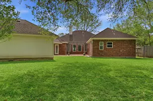 304 Melodywood Dr, Friendswood, TX 77546 - Photo 20