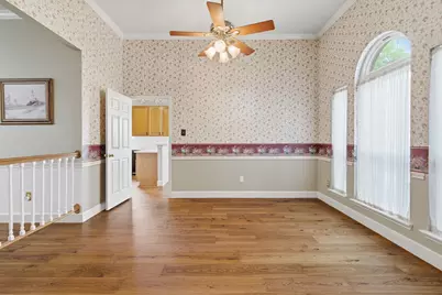 304 Melodywood Drive, Friendswood, TX 77546 - Photo 4