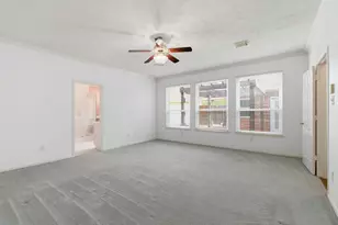 304 Melodywood Dr, Friendswood, TX 77546 - Photo 12