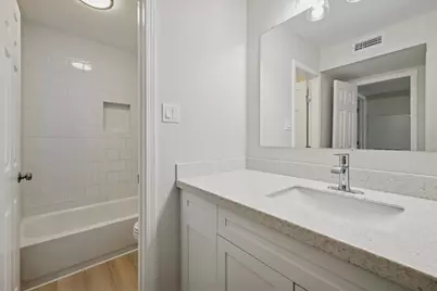 18800 Egret Bay Boulevard #907, Houston, TX 77058 - Photo 22