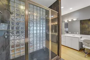 5309 Hidalgo St, Houston, TX 77056 - Photo 16