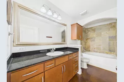 1901 Post Oak Boulevard #1405, Houston, TX 77056 - Photo 10