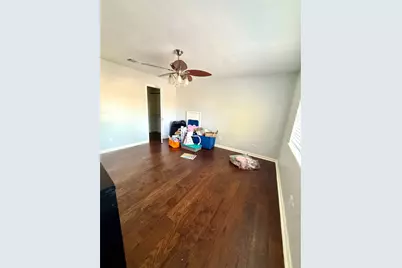 10818 Chevy Chase Drive, Houston, TX 77042 - Photo 26
