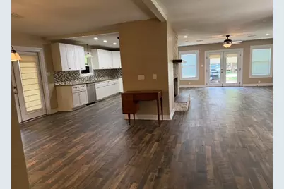 204 N Rockdale Street, Lexington, TX 78947 - Photo 6