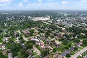 69 S Bachelor Button St, Lake Jackson, TX 77566 - Photo 48