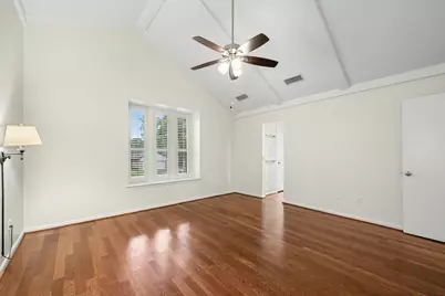 69 S Bachelor Button Street, Lake Jackson, TX 77566 - Photo 22