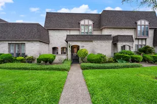 69 S Bachelor Button St, Lake Jackson, TX 77566 - Photo 1
