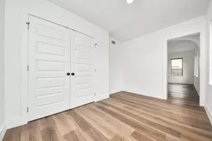 2518 Oakcliff St, Houston, TX 77023 - Photo 10