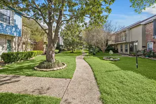 9481 Fondren Rd, Houston, TX 77074 - Photo 2