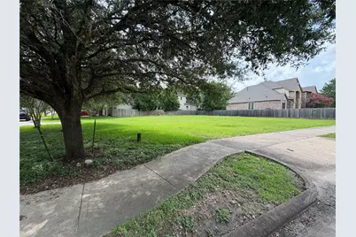 9002 Cliffwood Drive, Houston, TX 77096 - Photo 4