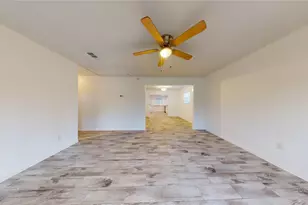 607 W Park St, Sugar Land, TX 77498 - Photo 6