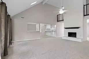 10211 Sagemill Dr, Houston, TX 77089 - Photo 6