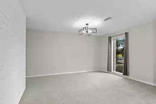 10211 Sagemill Dr, Houston, TX 77089 - Photo 10