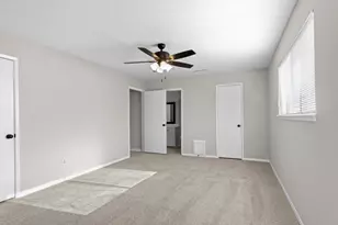 10211 Sagemill Dr, Houston, TX 77089 - Photo 32