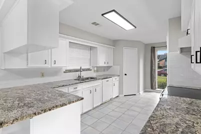 10211 Sagemill Drive, Houston, TX 77089 - Photo 22