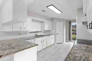 10211 Sagemill Dr, Houston, TX 77089 - Photo 22