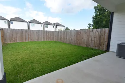 5933 Cebra Street, Houston, TX 77091 - Photo 14