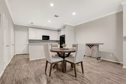 711 W Heights Hollow Lane, Houston, TX 77007 - Photo 8