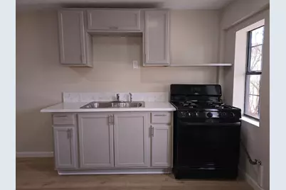 1723 Alta Vista Street #B, Houston, TX 77023 - Photo 2