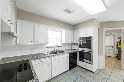 614 Val Lena Drive, Houston, TX 77024 - Photo 8
