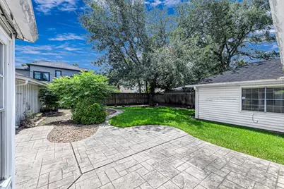 614 Val Lena Drive, Houston, TX 77024 - Photo 24