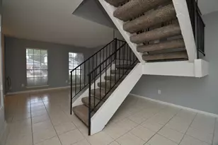 10018 Knoboak Dr, Houston, TX 77080 - Photo 8