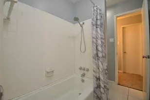 10018 Knoboak Dr, Houston, TX 77080 - Photo 34