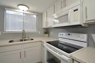 10018 Knoboak Dr, Houston, TX 77080 - Photo 28