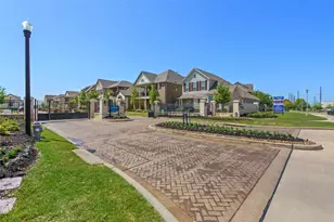 9406 Caddo Ridge Ln, Cypress, TX 77433 - Photo 2