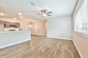 9860 Grosbeak Ln, Magnolia, TX 77354 - Photo 4