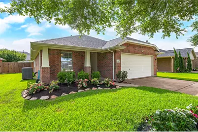 129 Rustic Colony Lane, Dickinson, TX 77539 - Photo 2