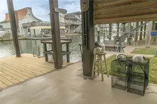 22113 Matagorda Dr, Galveston, TX 77554 - Photo 4