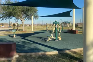 8310 Rose Petals Ln, Rosharon, TX 77583 - Photo 34