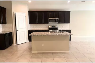 8310 Rose Petals Lane, Rosharon, TX 77583 - Photo 10