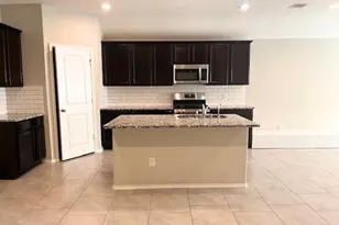 8310 Rose Petals Ln, Rosharon, TX 77583 - Photo 10