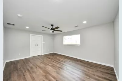 1218 Des Jardines Street #A, Houston, TX 77023 - Photo 24