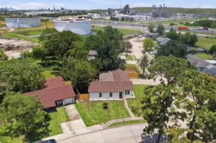 102 Tilden Dr, Pasadena, TX 77506 - Photo 36