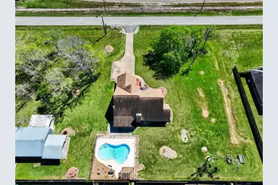 3913 County Road 106, Bay City, TX 77414 - Photo 38