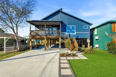 214 S Y Street, La Porte, TX 77571 - Photo 1