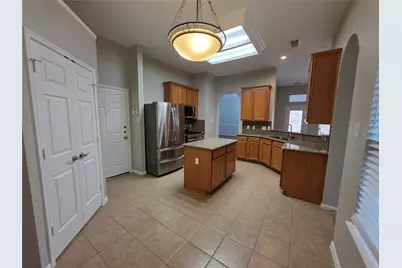 5218 Cottonwood Creek Lane, League City, TX 77573 - Photo 6