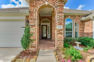20203 Tamerton Dr, Spring, TX 77388 - Photo 4