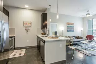 1111 N Durham Dr, Houston, TX 77008 - Photo 4