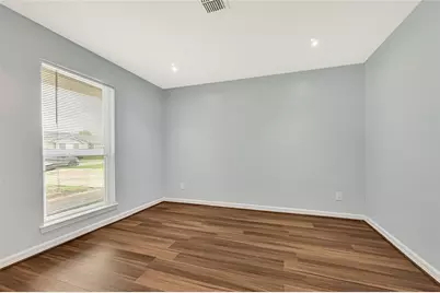 10507 Kirkhall Drive, Houston, TX 77089 - Photo 4
