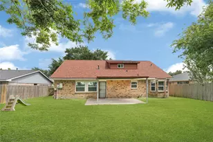10507 Kirkhall Dr, Houston, TX 77089 - Photo 22