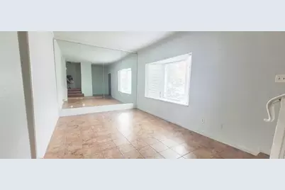 7700 Creekbend Drive #6, Houston, TX 77071 - Photo 2