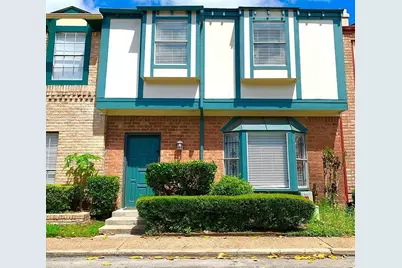 7700 Creekbend Drive #6, Houston, TX 77071 - Photo 1