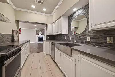 4024 Breakwood Drive, Houston, TX 77025 - Photo 16