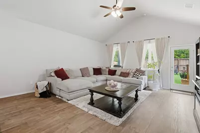 11742 Bari Reef Lane, Conroe, TX 77304 - Photo 12