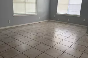 818 N Commerce St, Baytown, TX 77520 - Photo 2